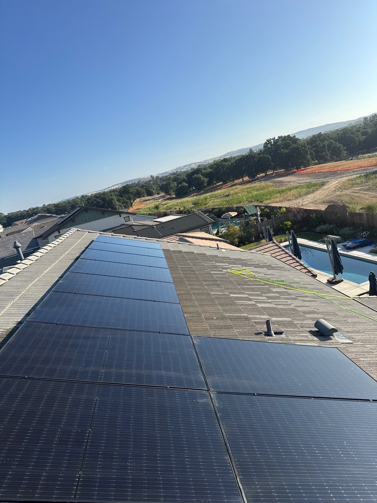 Clean solar panels